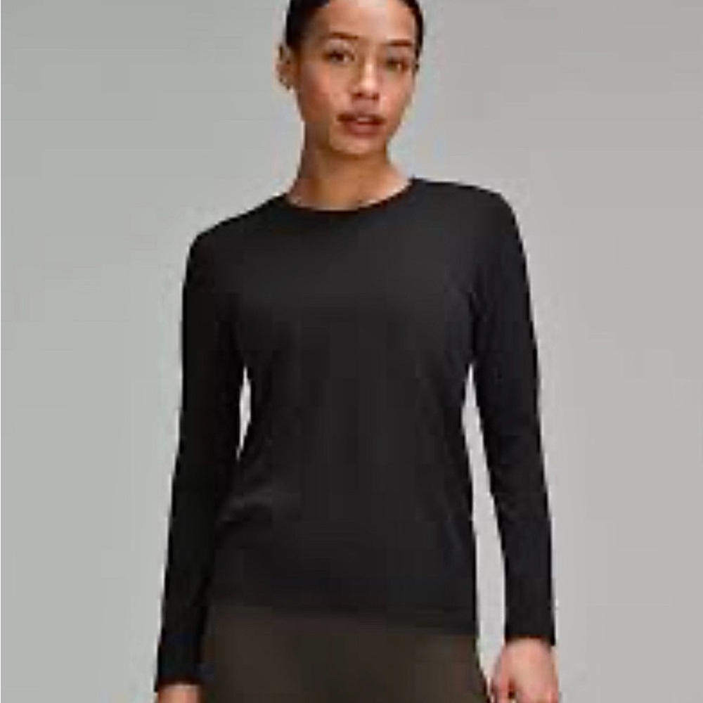 lululemon Swiftly Relaxed Long Sleeve Hip Length Black Shirt